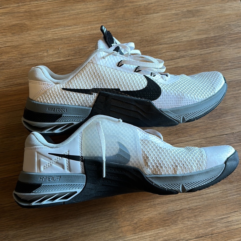 Men’s Nike Metcon Seven training shoes - size 11